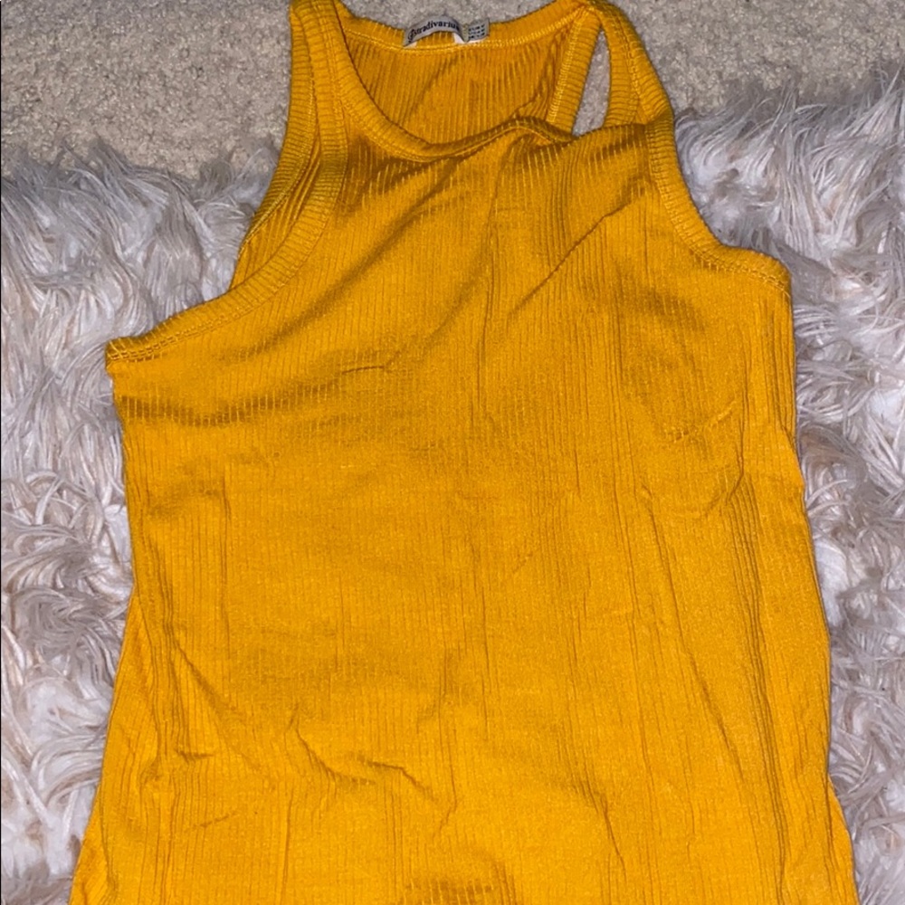 Halter top